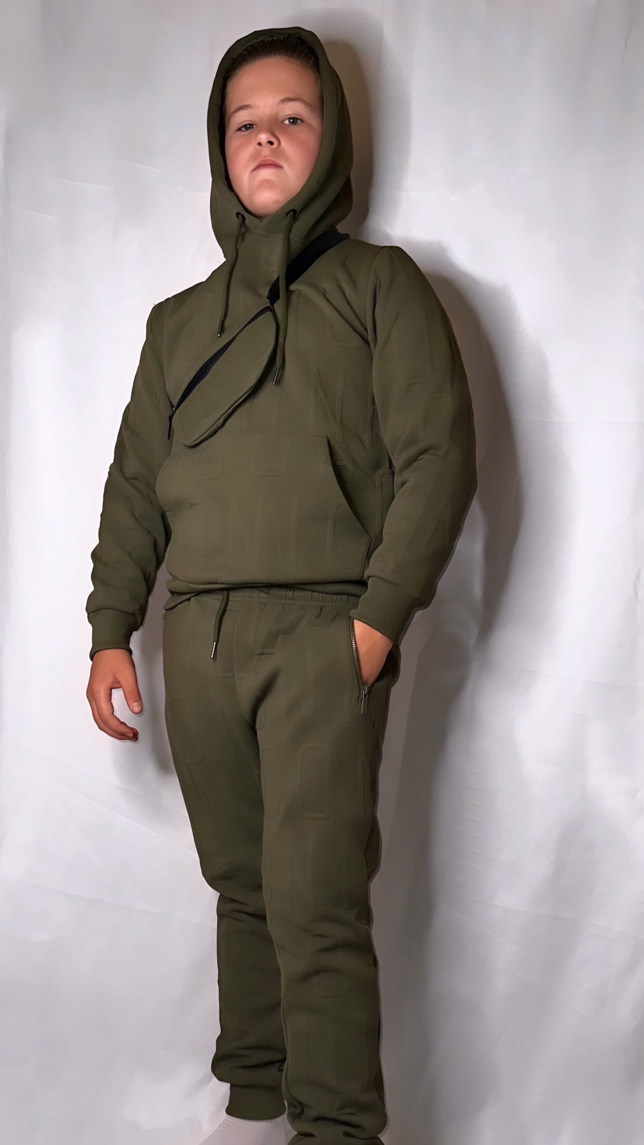 ICON Khaki-Trainingsanzug