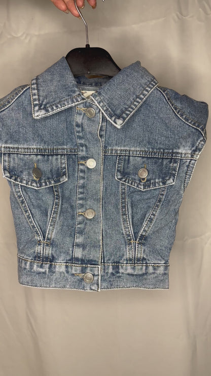 Denim jacket with shoulder pads